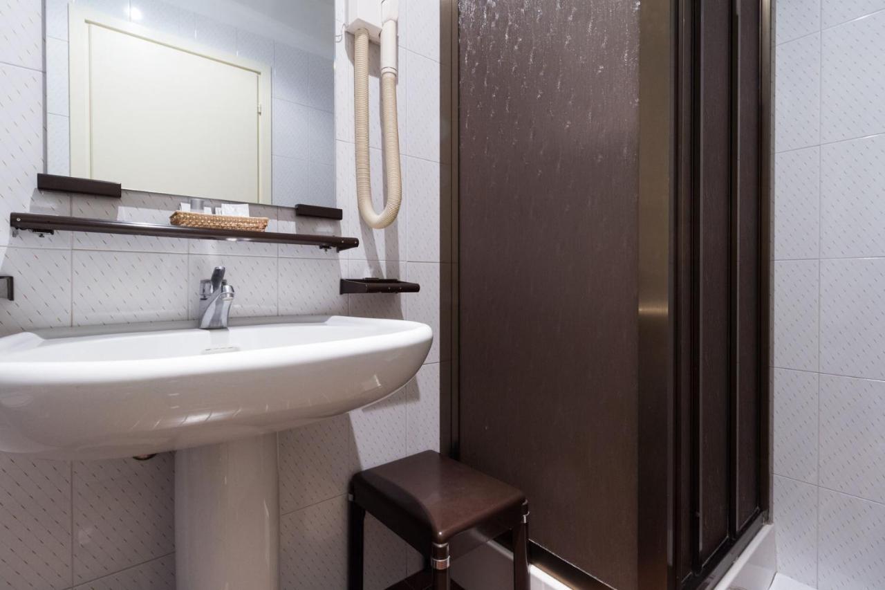 Park Hotel Villa Salzea Trofarello Екстериор снимка
