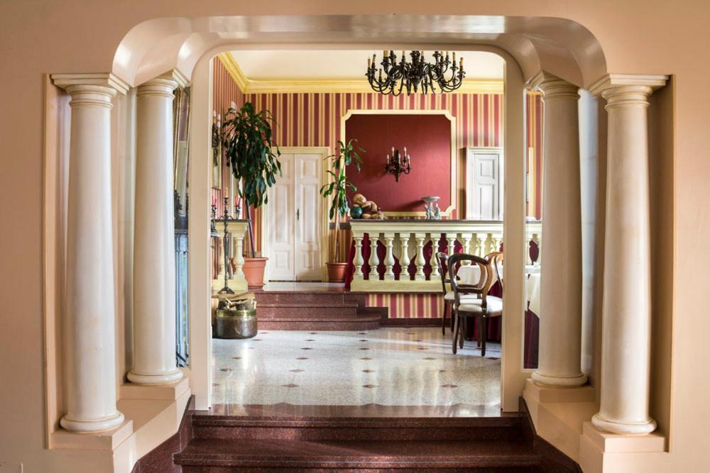 Park Hotel Villa Salzea Trofarello Екстериор снимка