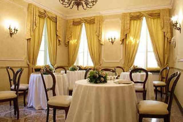 Park Hotel Villa Salzea Trofarello Екстериор снимка